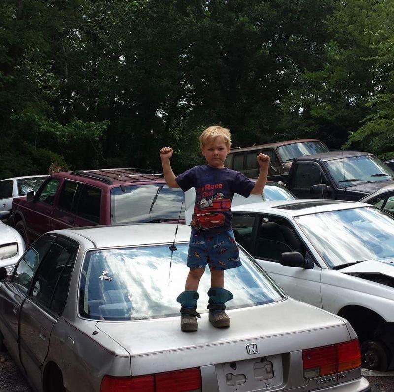 Mike's Junking serving Cobb $ Cherokee Counties